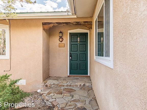 3rd image of 2 Mogollon Ct