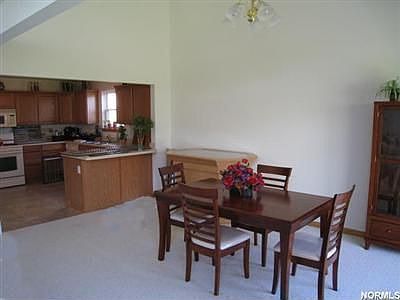 4th image of 321 Harvest Ln
