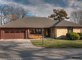 9665 N 30th St, Omaha, NE 68112