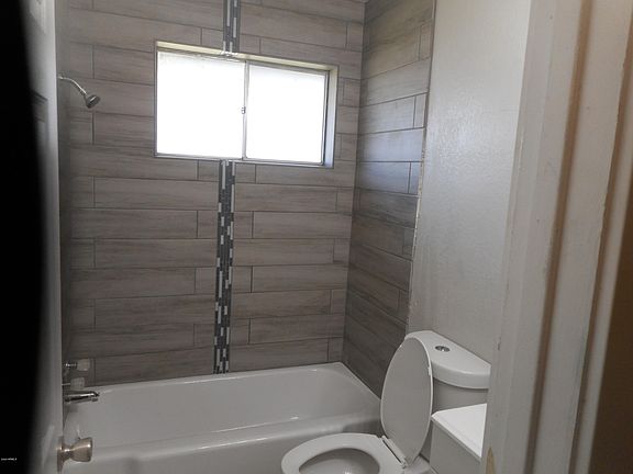 5th image of 5239 N 17th Ave #C