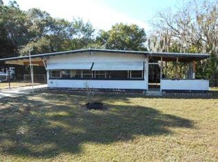 428 Country Club Dr, Oldsmar, FL 34677