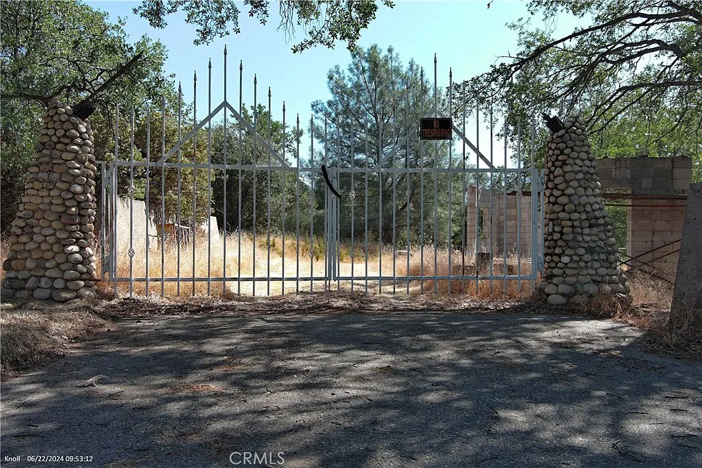 5152 Boyer Rd photo 1