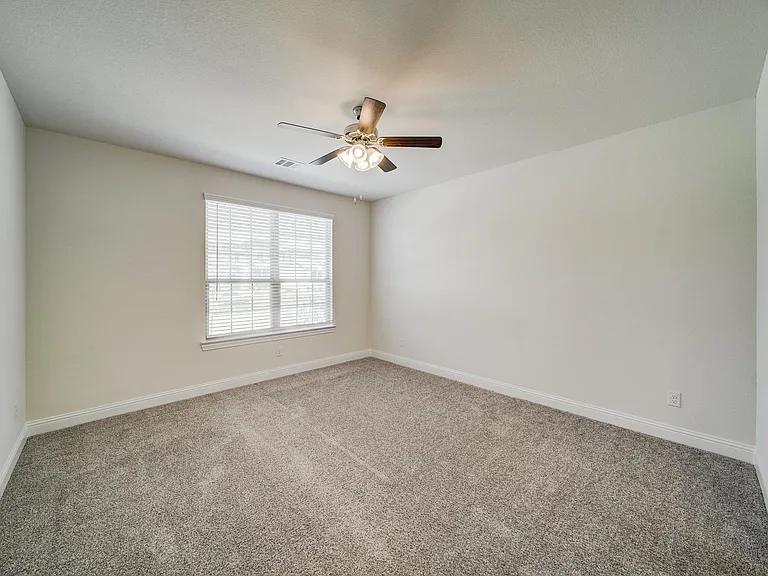 6009 Dandelion Dr — Photo 16