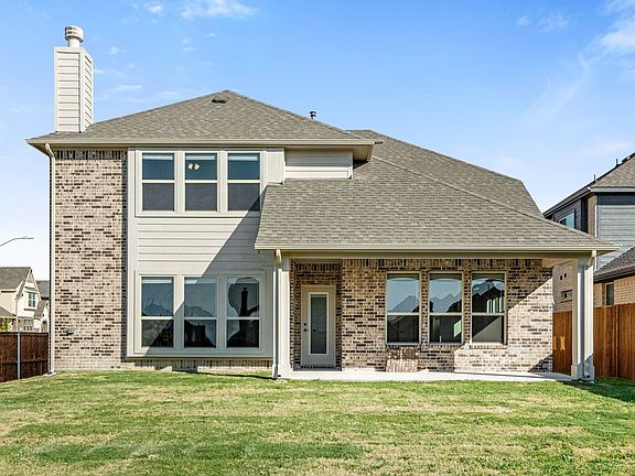 4th image of 3200 Emerald Grove Ln
