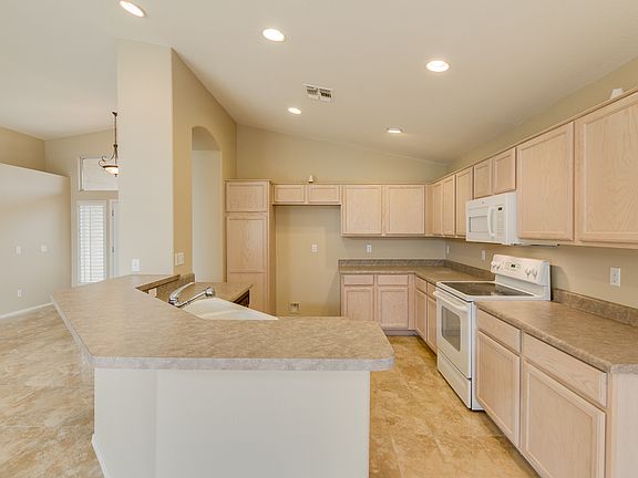 2nd image of 5663 E Harmony Ave