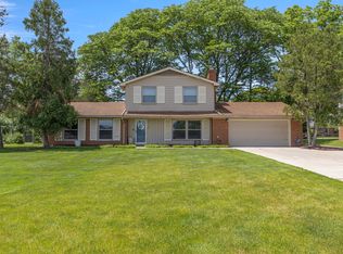 26181 Middlebelt Rd, Farmington Hills, MI 48334