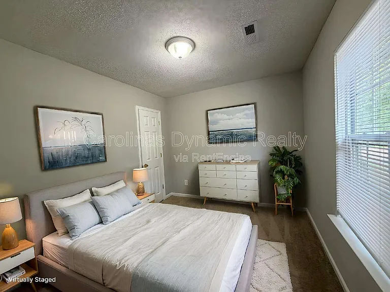 709 Key St — Photo 7