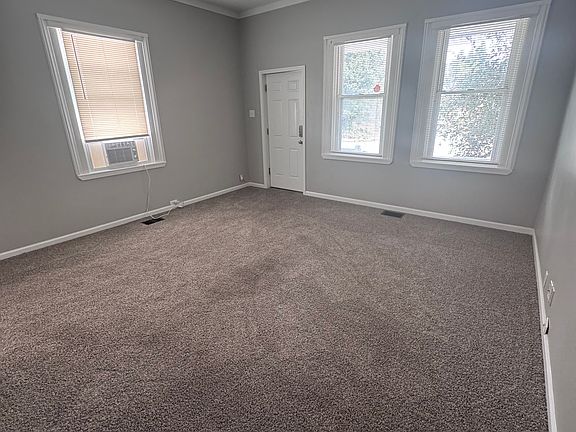 2nd image of 407 Oliver St