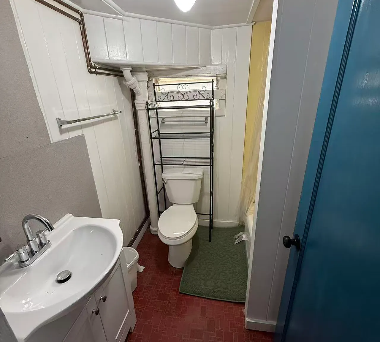 2 bed, 800 sqft, $2,200 — Photo 4