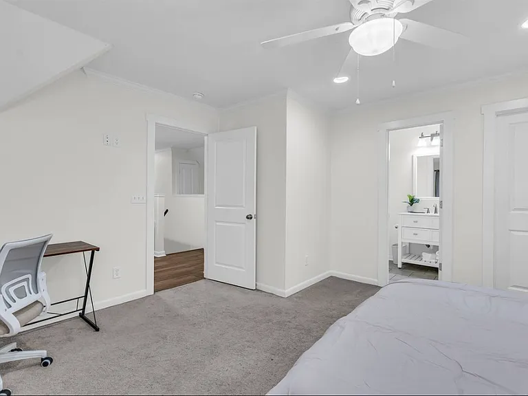 203 Worley St — Photo 22