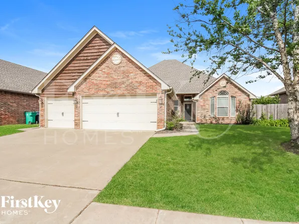 2604 Busheywood Dr, Yukon, OK 73099