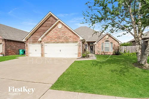 2604 Busheywood Dr Photo 1