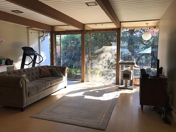 4th image of 2040 Paloma St