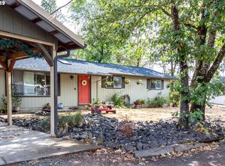 845 NE Holly St, Myrtle Creek, OR 97457