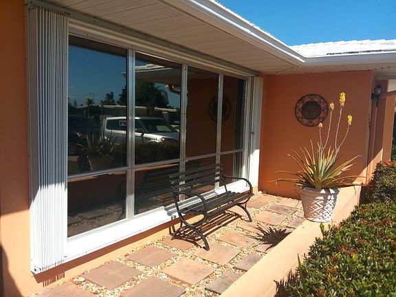 2nd image of 1381 SE San Sovina Ter