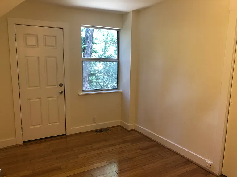 6544 Pine Needle Dr — Photo 14