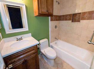 3226 Trail Lake Dr, Houston, TX 77045