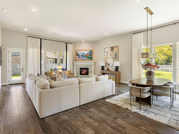 5th image of 55 Cassena Grove Pl