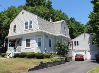 87 West St, Randolph, MA 02368