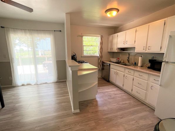 407 Priscilla Ln