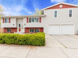 868 S Patrick Pl, Boise, ID 83709