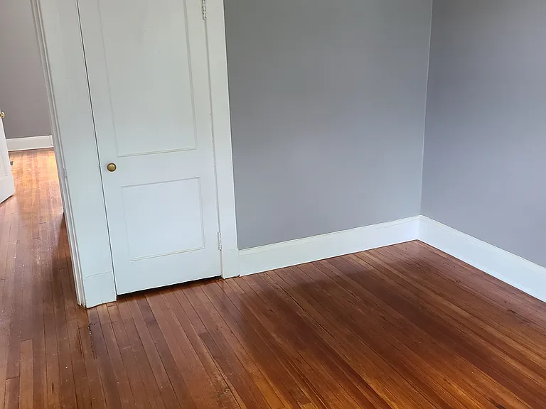 531 Willow Ave — Photo 8