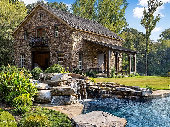 38th image of this home