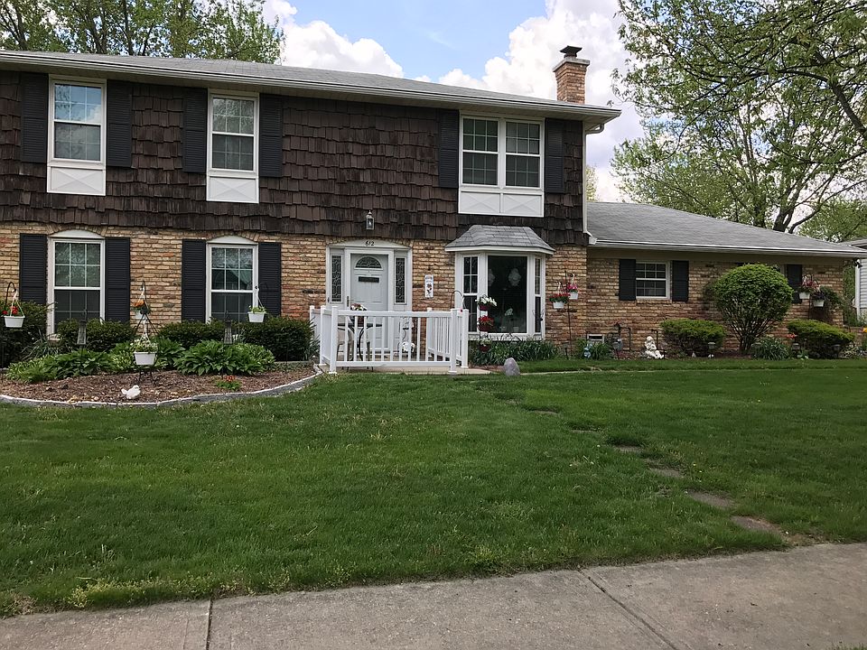 1st image of 612 Ash Dr