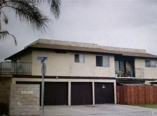 17421 Dairyview Cir, Huntington Beach, CA 92647