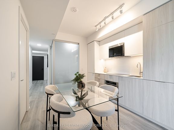 5th image of 28 Eastern Ave #824