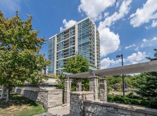 1055 Southdown Rd #310, Mississauga, ON L5J 0A3