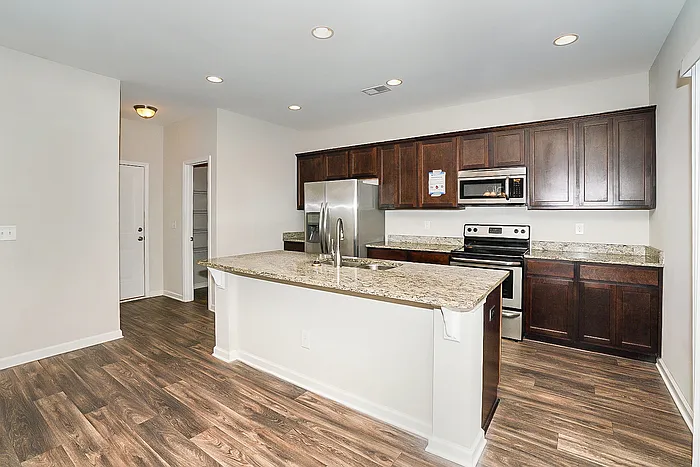 142 Jeremiah Rd — Photo 6