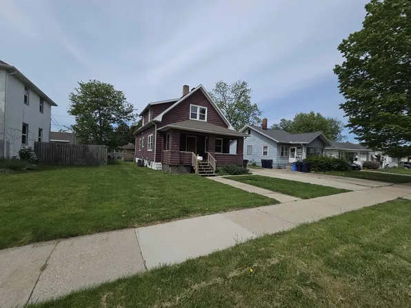1128 W State St, Janesville, WI 53546