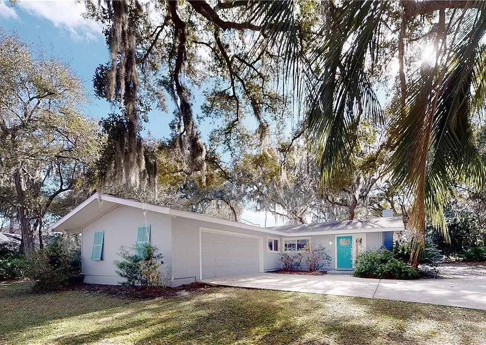 1st image of 124 Palm Dr