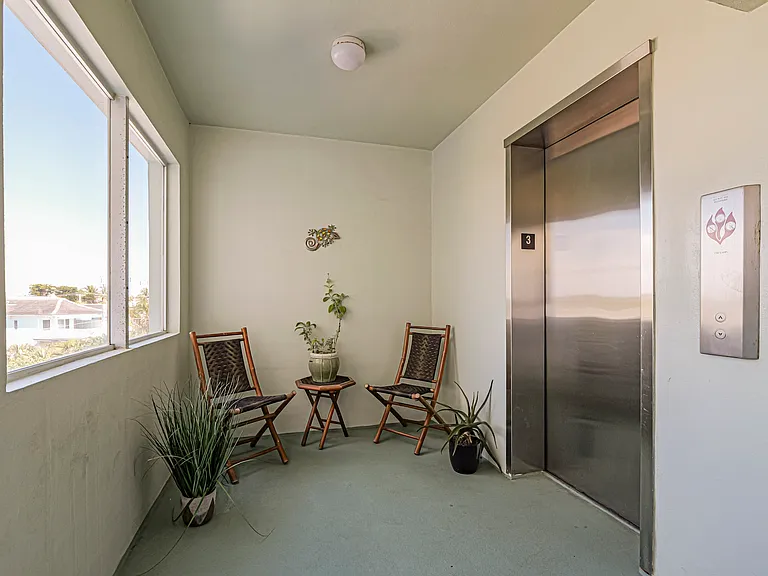 4049 Ocean Dr #305 — Photo 5
