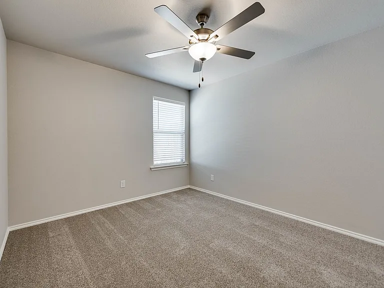 8207 E County Road 111 — Photo 15