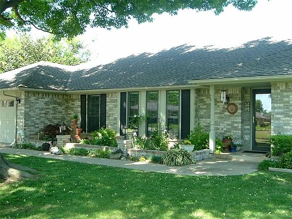 Curb Appeal Delite!