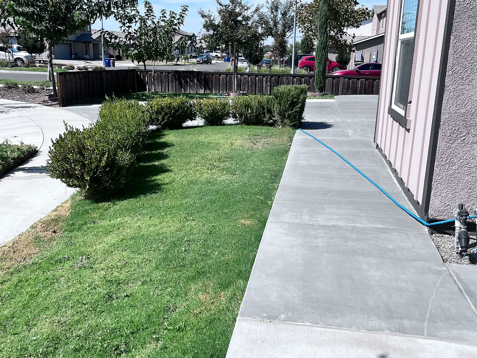 4 bed, 1515 sqft, $2,400 — Photo 4
