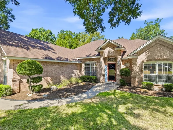 6021 Melrose Cir, Granbury, TX 76049