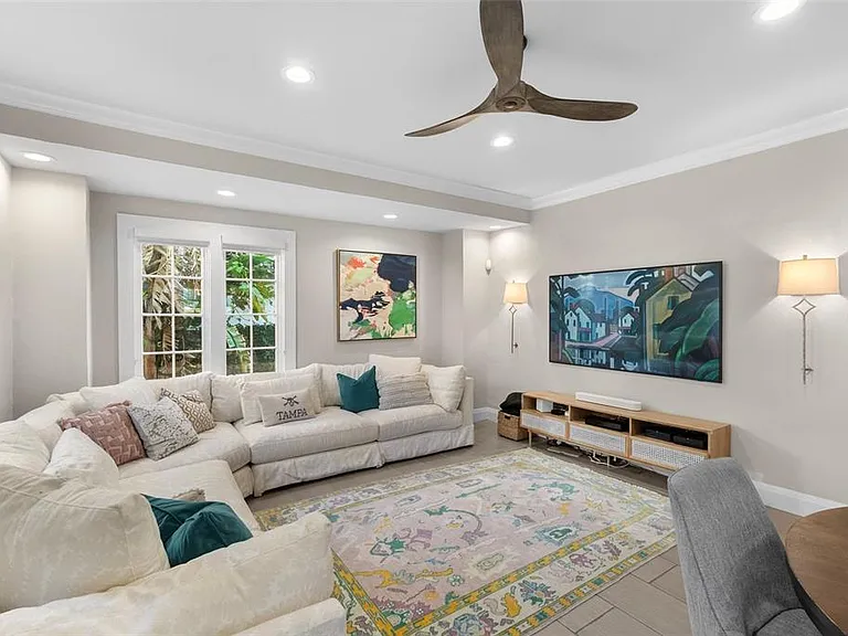 2943 W Bayshore Ct — Photo 24