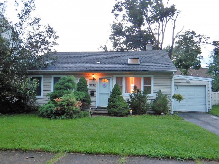 1st image of 1520 Washington Ave