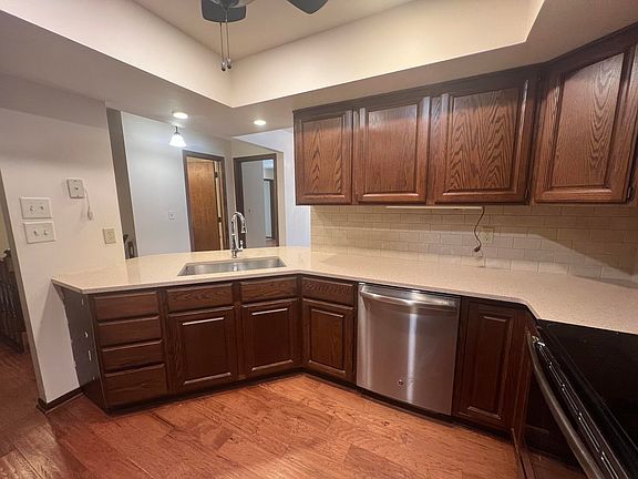 4th image of 2253 Edington Dr SE