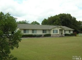 7990 Vineyard Oaks Dr, Redwood Valley, CA 95470