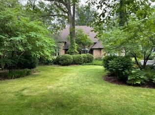 611 Nor Oaks Ct, West Chicago, IL 60185
