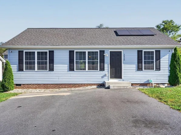 2425 Brentwood Dr, Harrisonburg, VA 22801