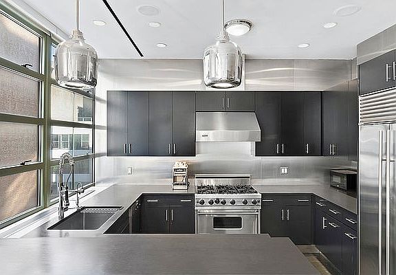 5th image of 195 Hudson St APT 3D