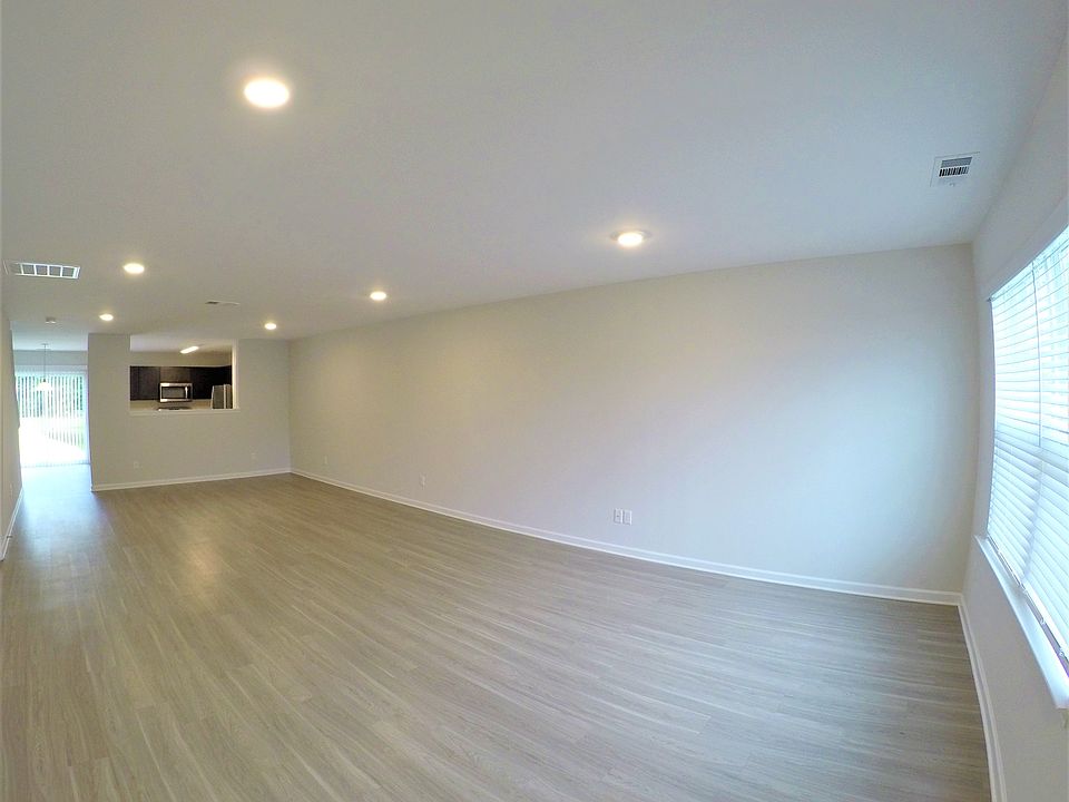 Lounge1_03222021