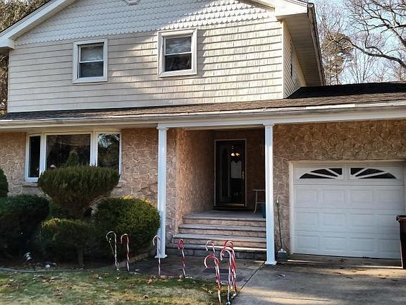 2nd image of 78 Charles St