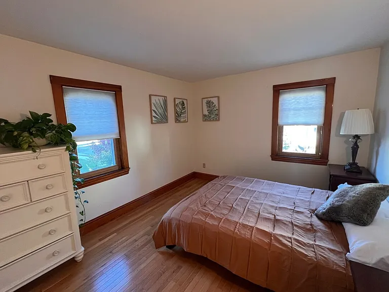 22 Prentiss St — Photo 9