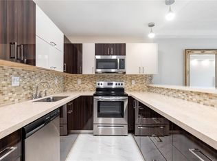 19380 Collins Ave APT 507, Sunny Isles Beach, FL 33160